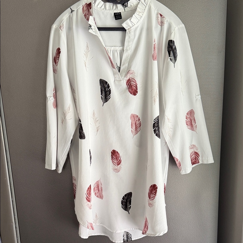 Women's White Feather Print Blouse